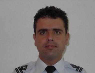 Βαθιά θλίψη στην κηδεία του άτυχου επισμηναγού Νίκου Βασιλείου